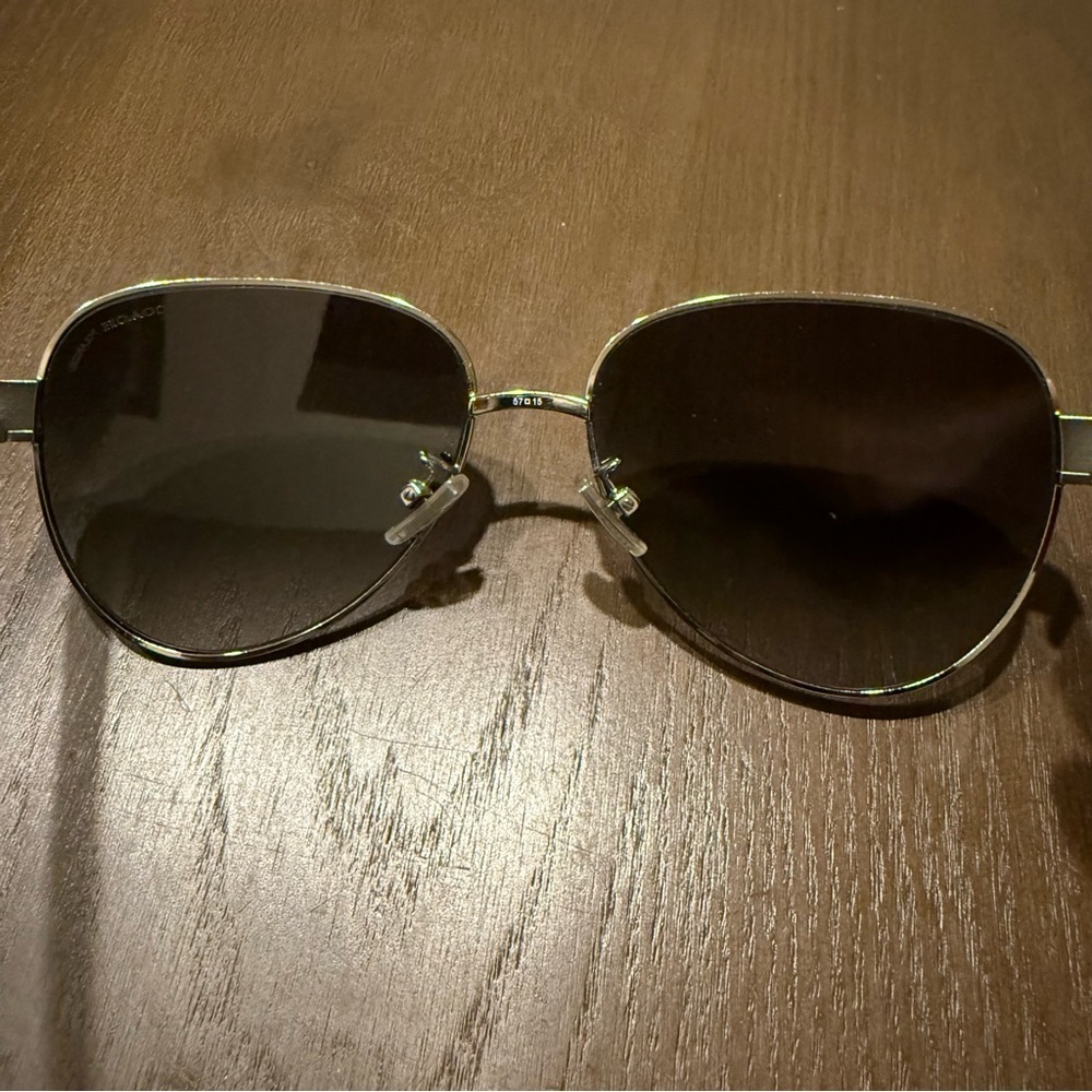 Coach Women's Polarized Aviator Sunglasses - Picture 8 of 10